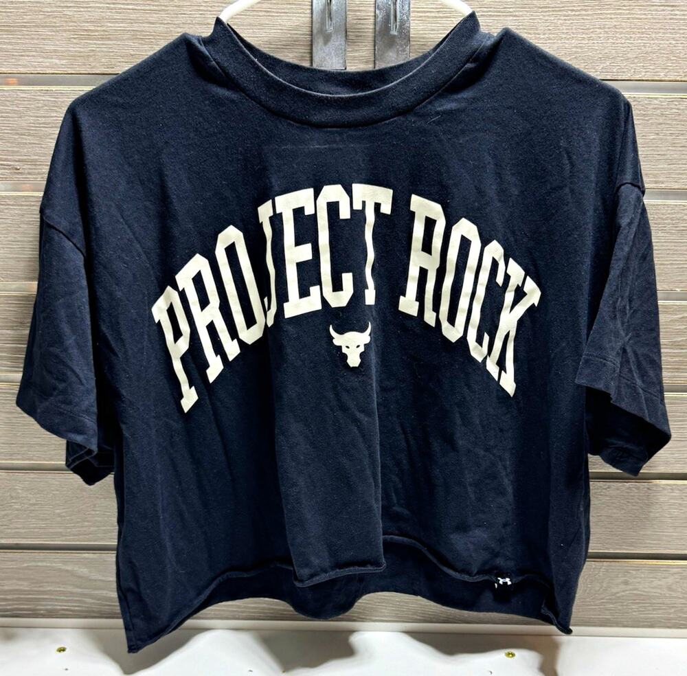 Under Armour Project Rock Women’s S Black Graphic Logo T-Shirt Loose Fit Crop